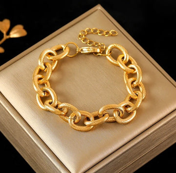 Gold Link Bracelet