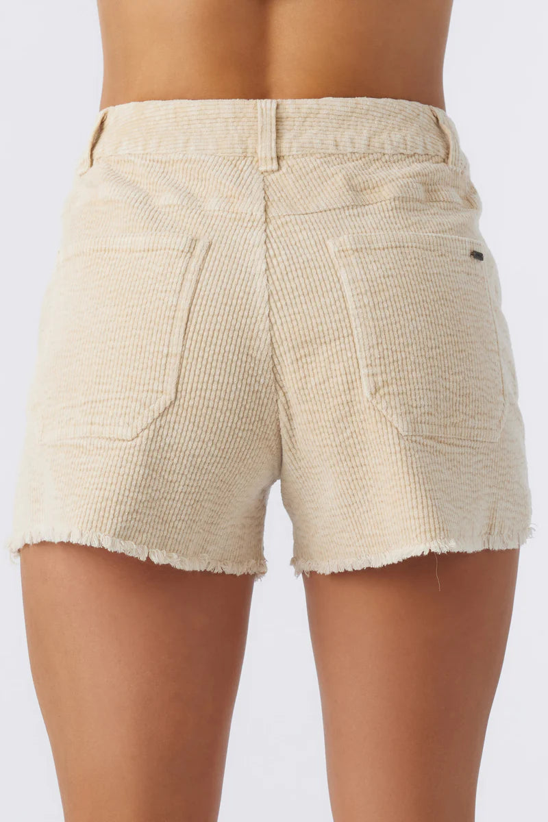 Bennow Short