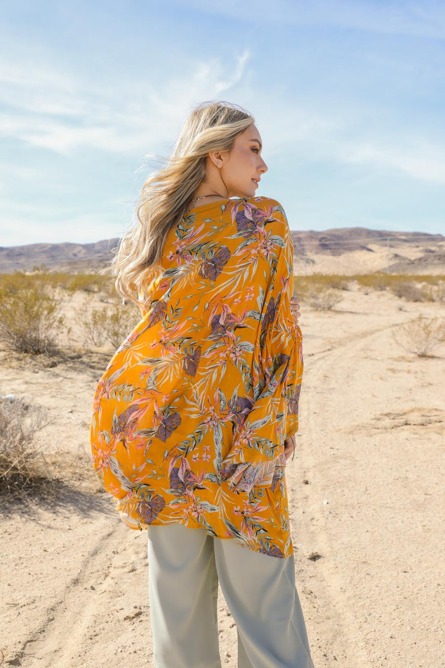 Tropical Drape Sleeve Kimono